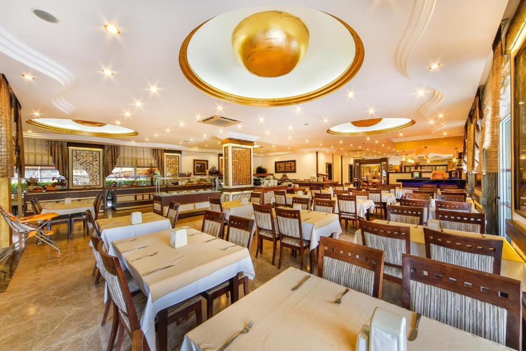 Kleopatra Ada Hotel 阿拉尼亚 外观 照片